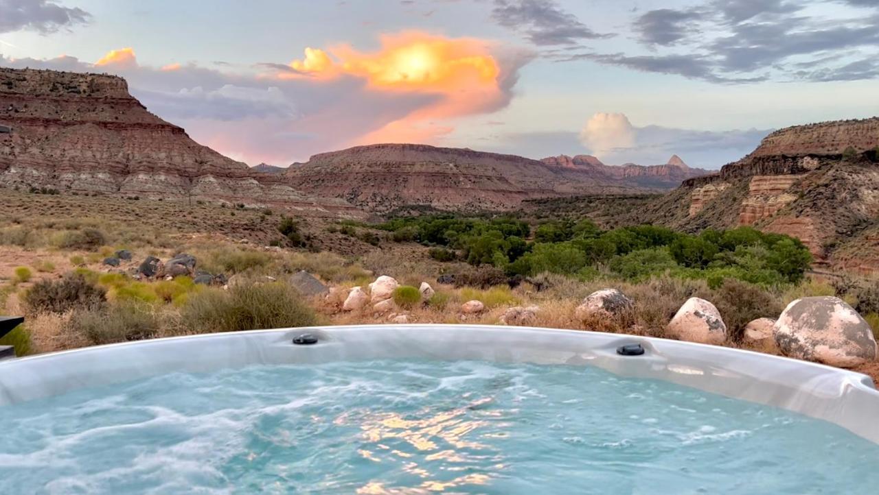 Hostal Zions Tiny Oasis Virgin Exterior foto